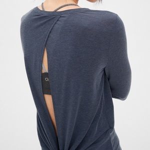 GapFit Barre Tieback Shirt